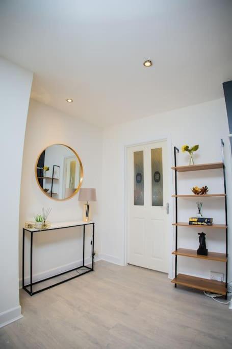 Isinmi Home - Close To Mcr City Manchester Luaran gambar