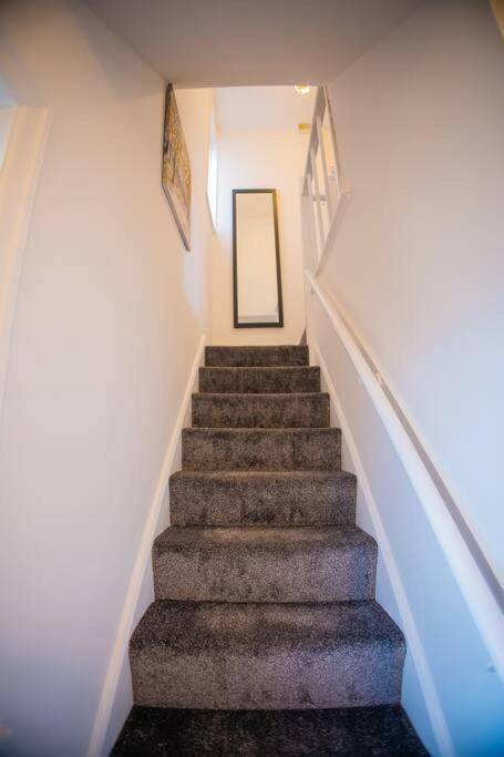 Isinmi Home - Close To Mcr City Manchester Luaran gambar
