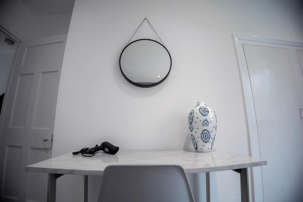 Isinmi Home - Close To Mcr City Manchester Luaran gambar